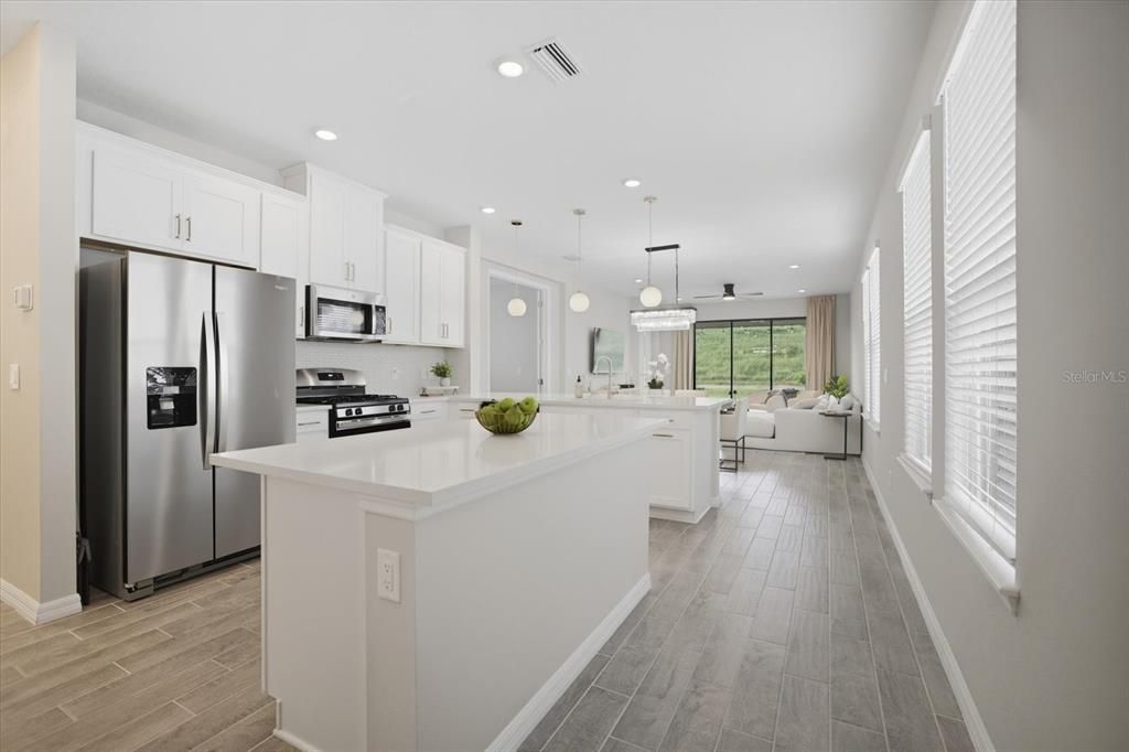 Image 5 of property listing at 6258 GRANDVIEW HILL COURT, Bradenton, FL 34203