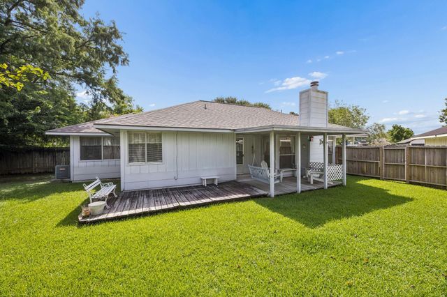 3123 Raccoon Run, Spring, TX 77373