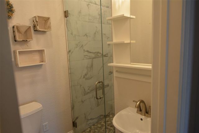 20975 Waterside DR 35, Lago Vista, TX 78645