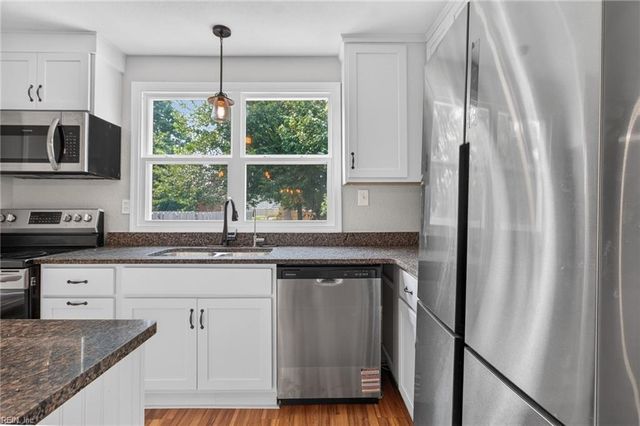 5807 Dunkin ST, Portsmouth, VA 23708