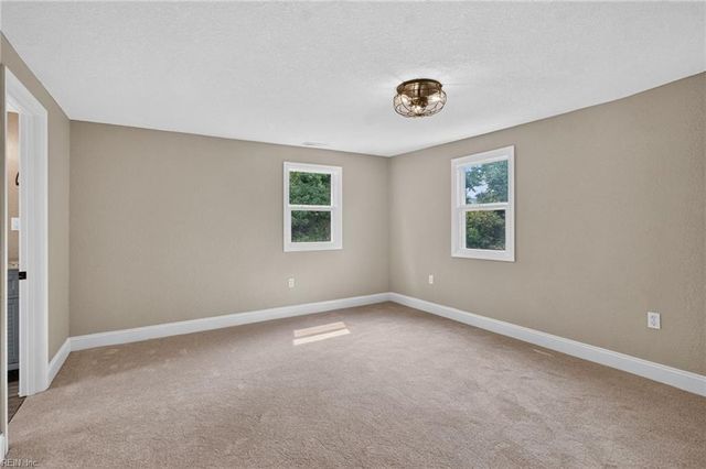5807 Dunkin ST, Portsmouth, VA 23708