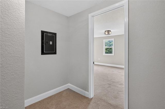 5807 Dunkin ST, Portsmouth, VA 23708