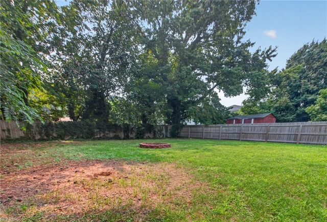 5807 Dunkin ST, Portsmouth, VA 23708