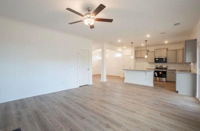 2171 Currituck Drive, Sumter, SC 29153