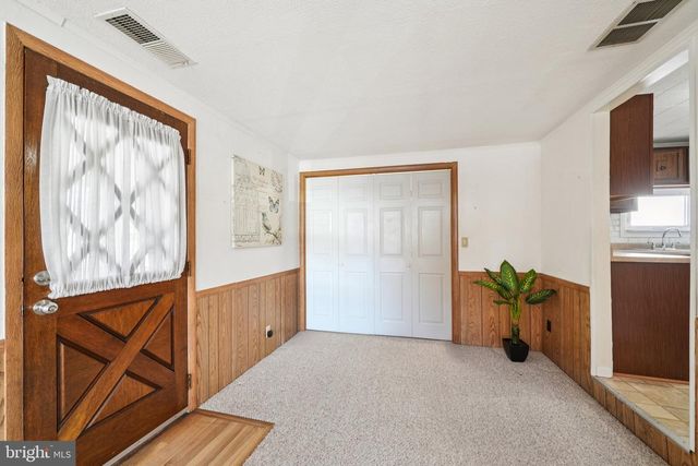 201 LILLIAN AVE, Hamilton, NJ 08610