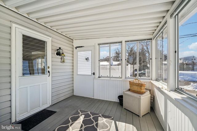 201 LILLIAN AVE, Hamilton, NJ 08610