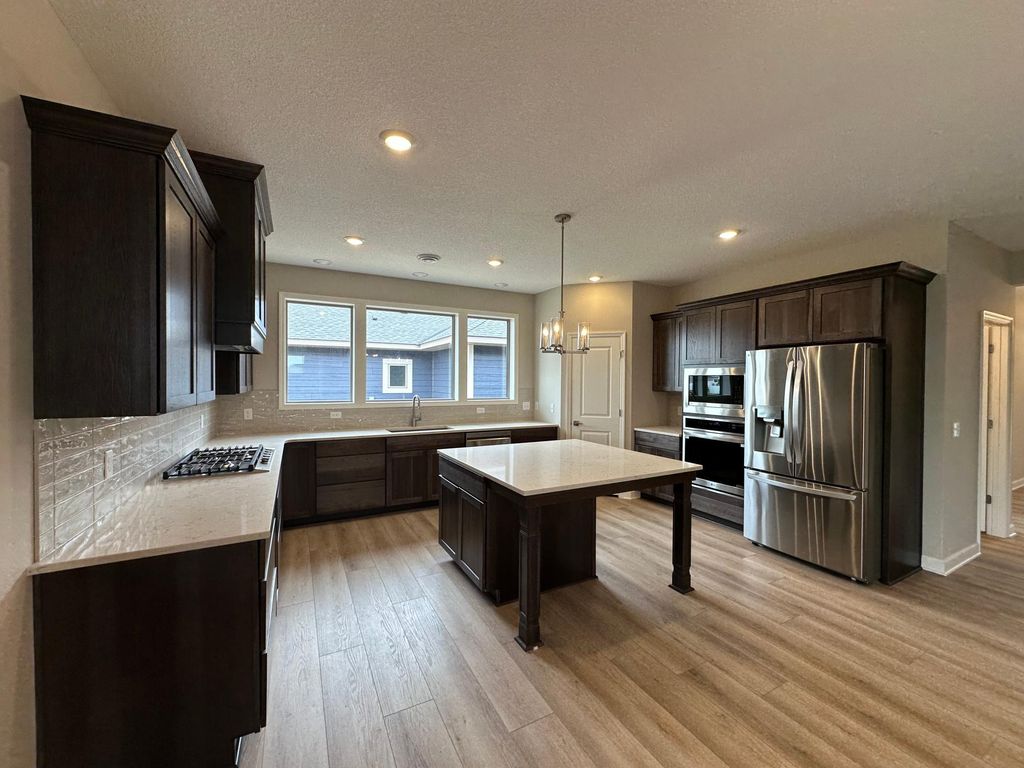 17710 Everest Avenue, Lakeville, MN 55044 — exterior