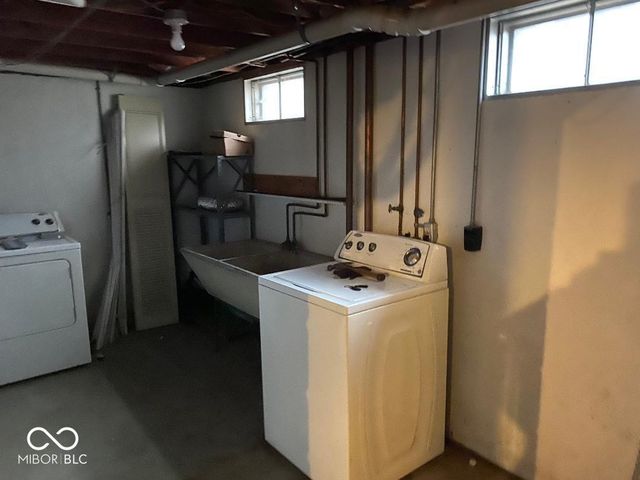 8065 Hoover Lane, Indianapolis, IN 46260