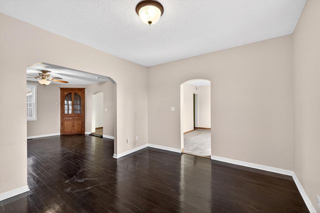 5075 County Road 33, New Germany, MN 55367