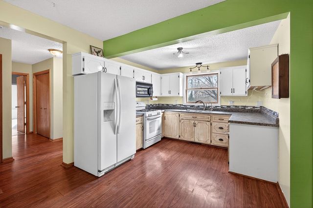 5075 County Road 33, New Germany, MN 55367