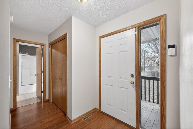 5075 County Road 33, New Germany, MN 55367