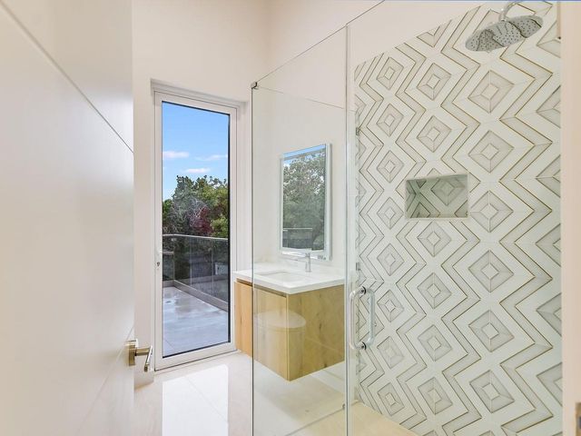 2476 Waymaker WAY, Austin, TX 78746