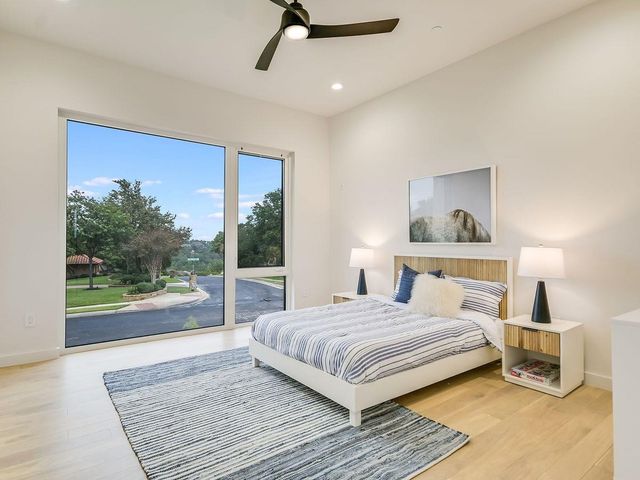 2476 Waymaker WAY, Austin, TX 78746