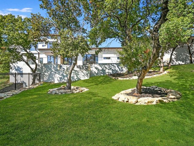 2476 Waymaker WAY, Austin, TX 78746