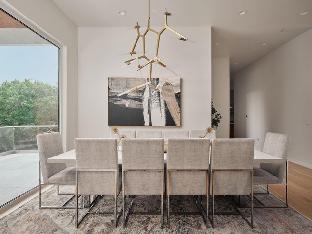 2476 Waymaker WAY, Austin, TX 78746
