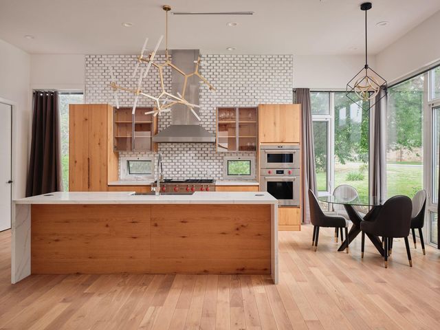 2476 Waymaker WAY, Austin, TX 78746