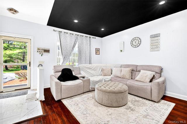 47 Westbrook Road 47, Newburgh, NY 12550
