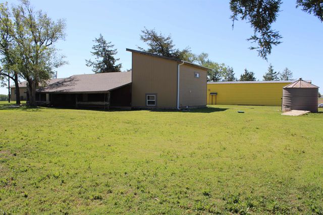 2120 S Holmes Rd., Salina, KS 67401