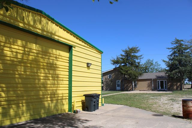 2120 S Holmes Rd., Salina, KS 67401