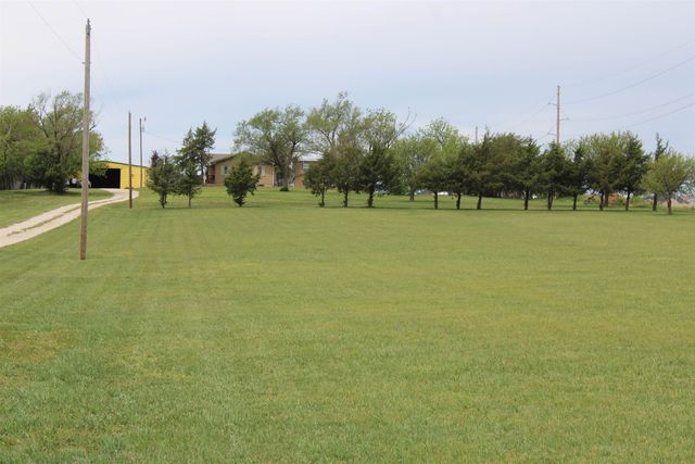2120 S Holmes Rd., Salina, KS 67401