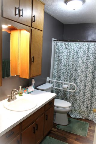 2120 S Holmes Rd., Salina, KS 67401