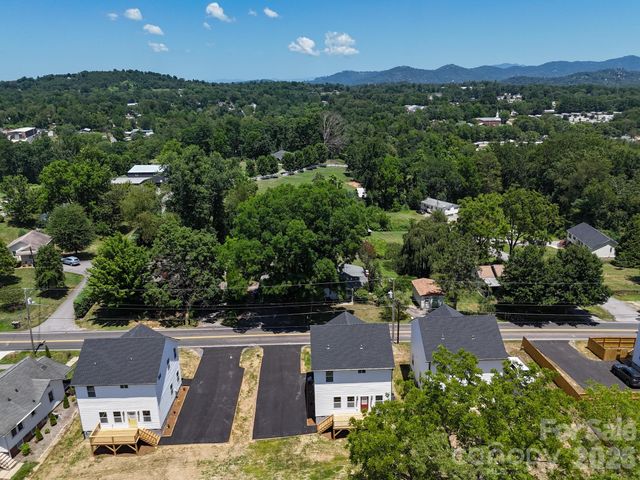 430 Hazel Mill Road, Asheville, NC 28806