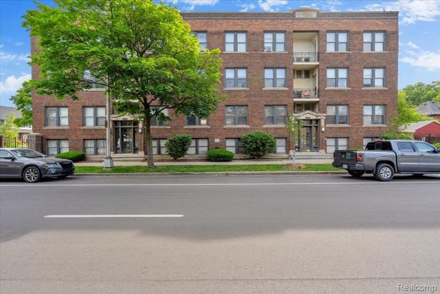 7750 3rd Street 101, Detroit, MI 48202