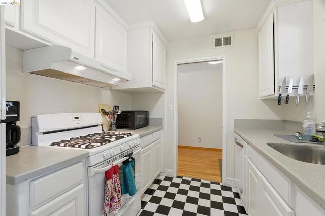 1727 Andrea Pl, Santa Clara, CA 95051