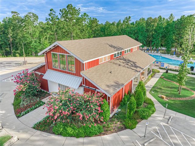 335 Great Hills Drive, Montgomery, TX 77316