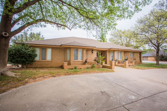 4202 93rd Street, Lubbock, TX 79423