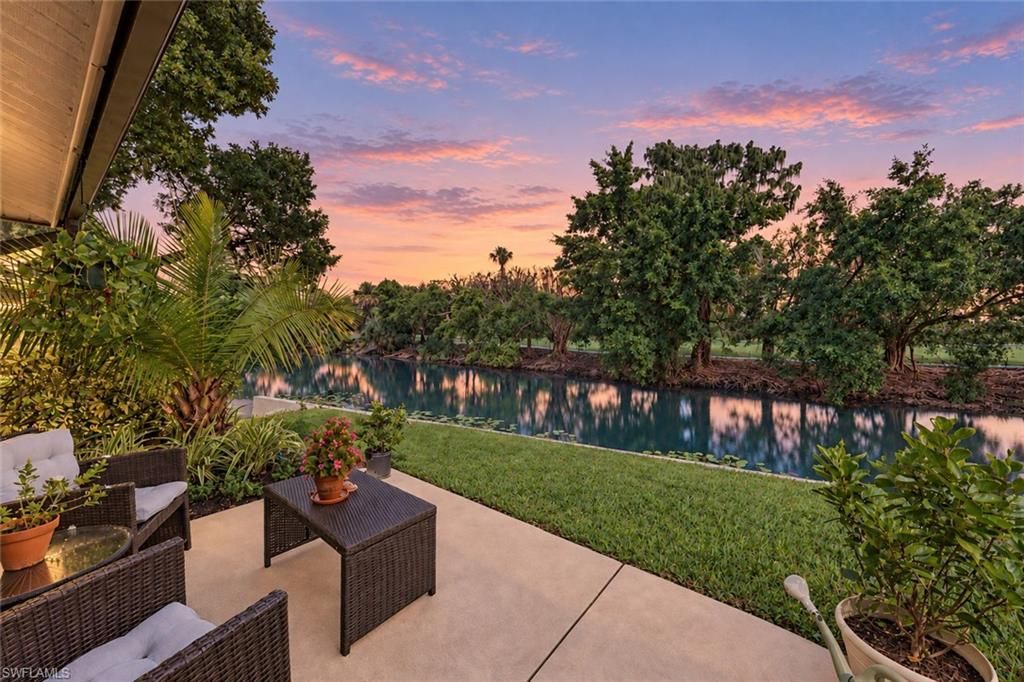 843 Palm View DR 25, NAPLES, FL 34110 — photo 3