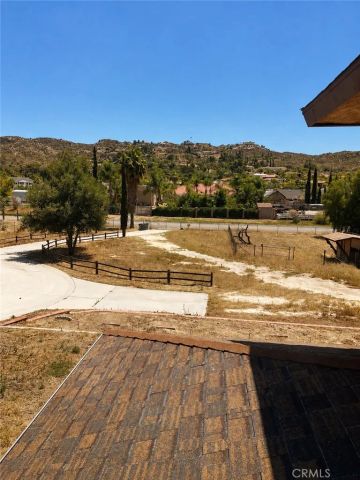 40330 Indian Tree Drive, Hemet, CA 92544
