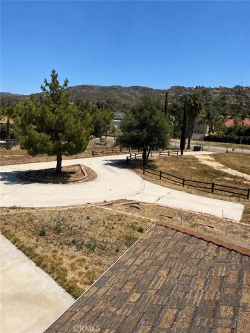 40330 Indian Tree Drive, Hemet, CA 92544