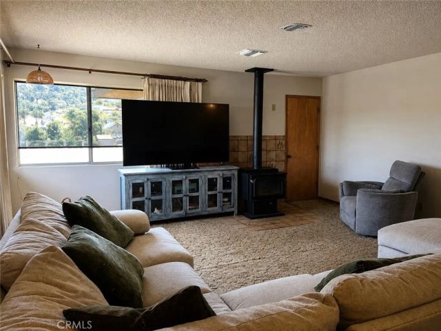 40330 Indian Tree Drive, Hemet, CA 92544