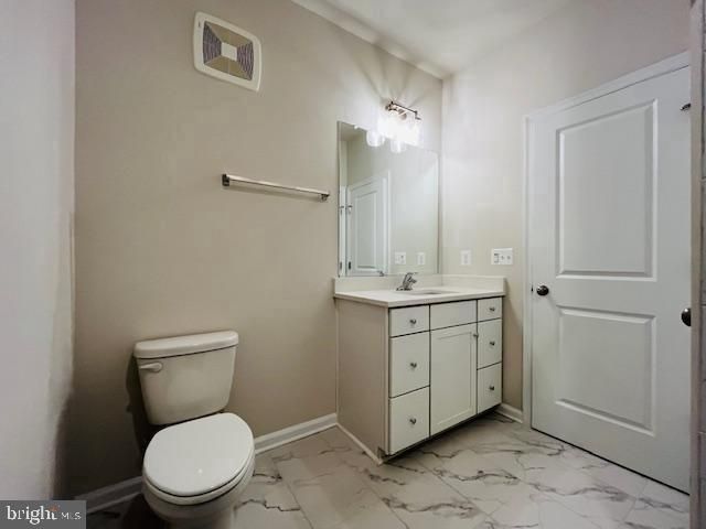 1014 GALENA TER NE, Leesburg, VA 20176