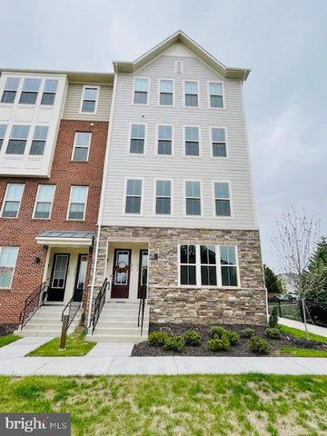 1014 GALENA TER NE, Leesburg, VA 20176