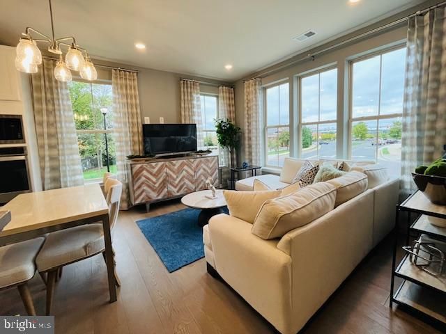 1014 GALENA TER NE, Leesburg, VA 20176