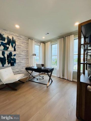 1014 GALENA TER NE, Leesburg, VA 20176