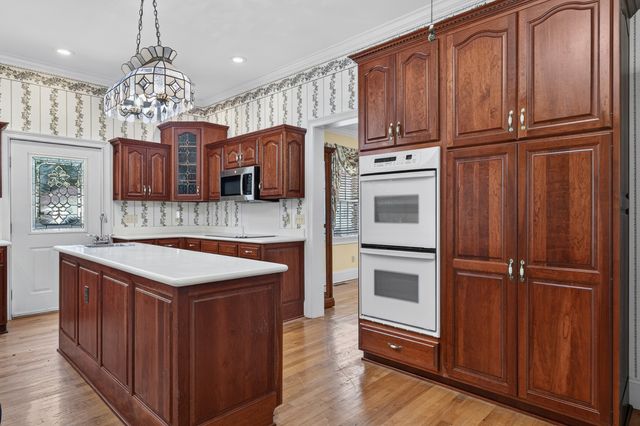 135 Clayton Ln, Fayetteville, TN 37334