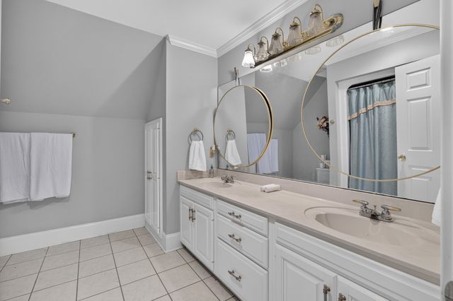135 Clayton Ln, Fayetteville, TN 37334