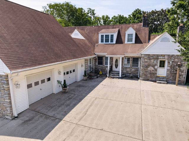 135 Clayton Ln, Fayetteville, TN 37334