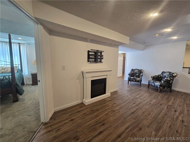 9605 Cooks Mill Road, Georgetown, IN 47122