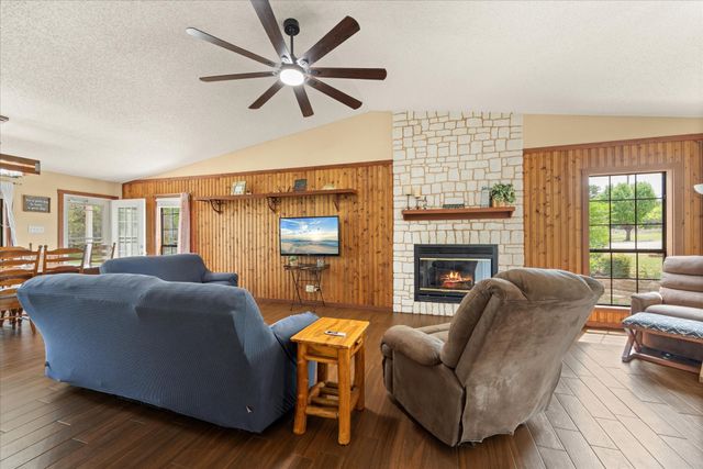 251 Dunn Drive, Palo Pinto, TX 76484