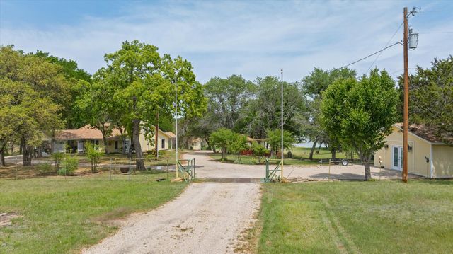251 Dunn Drive, Palo Pinto, TX 76484