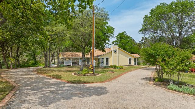 251 Dunn Drive, Palo Pinto, TX 76484