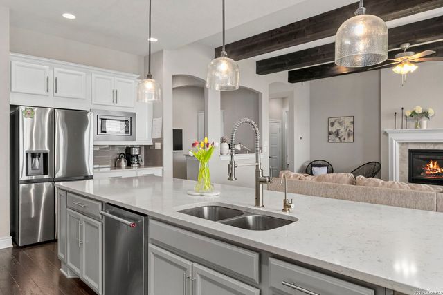 3130 Running Fawn, San Antonio, TX 78261