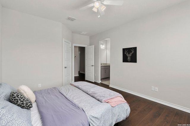 3130 Running Fawn, San Antonio, TX 78261