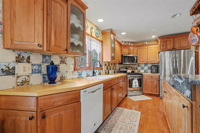 13240 Olin Woods Drive 5, Sparta, MI 49345