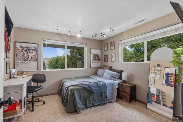 1445 28th Ave, Lewiston, ID 83501