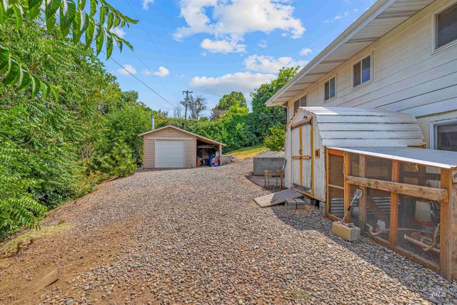 1445 28th Ave, Lewiston, ID 83501
